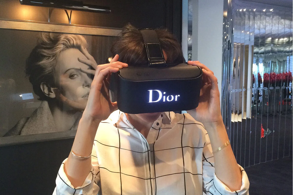 Dior Eyes